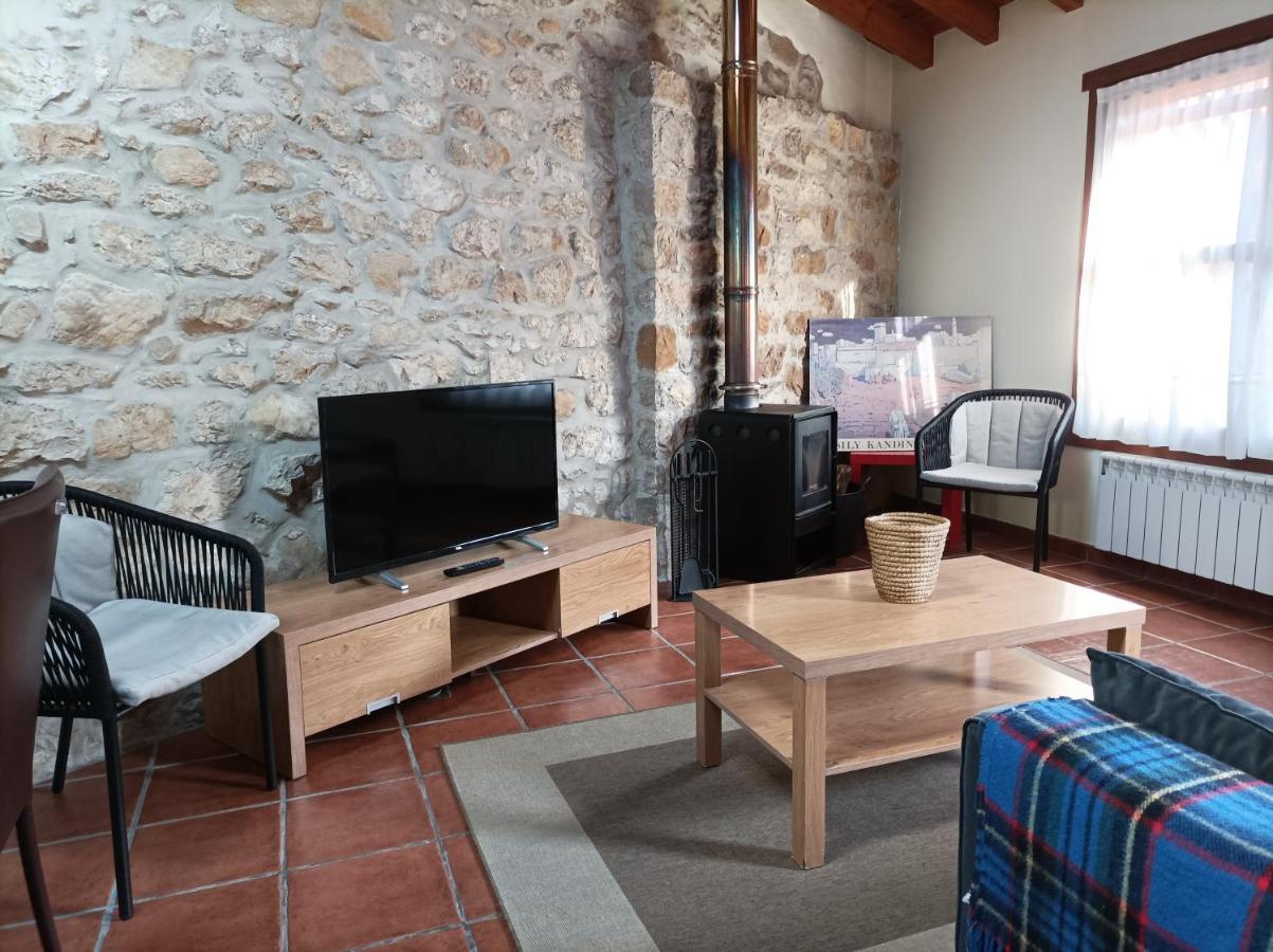 Apartamentos Las Cuadras De Estanos Muriedas Eksteriør bilde