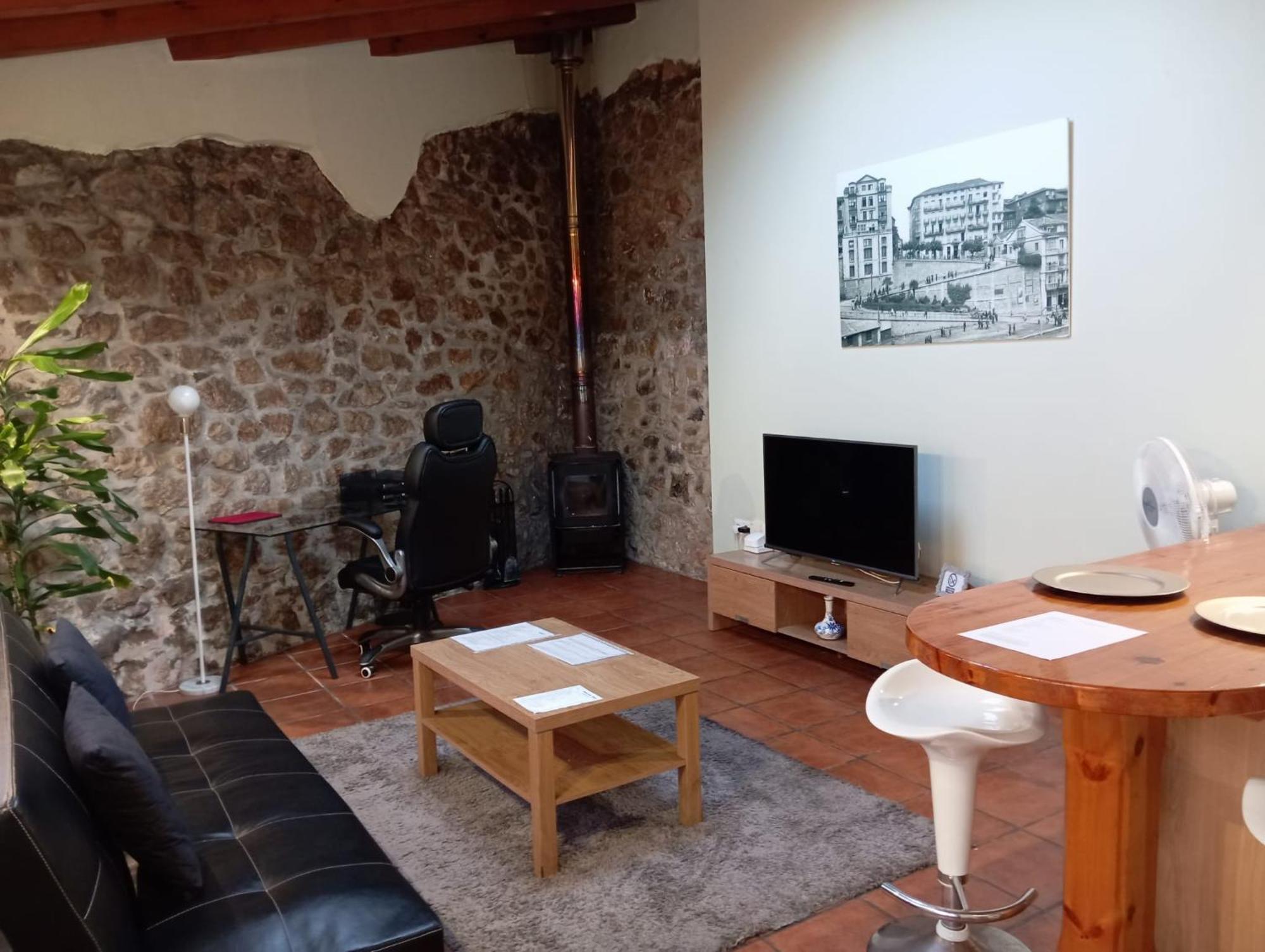 Apartamentos Las Cuadras De Estanos Muriedas Eksteriør bilde