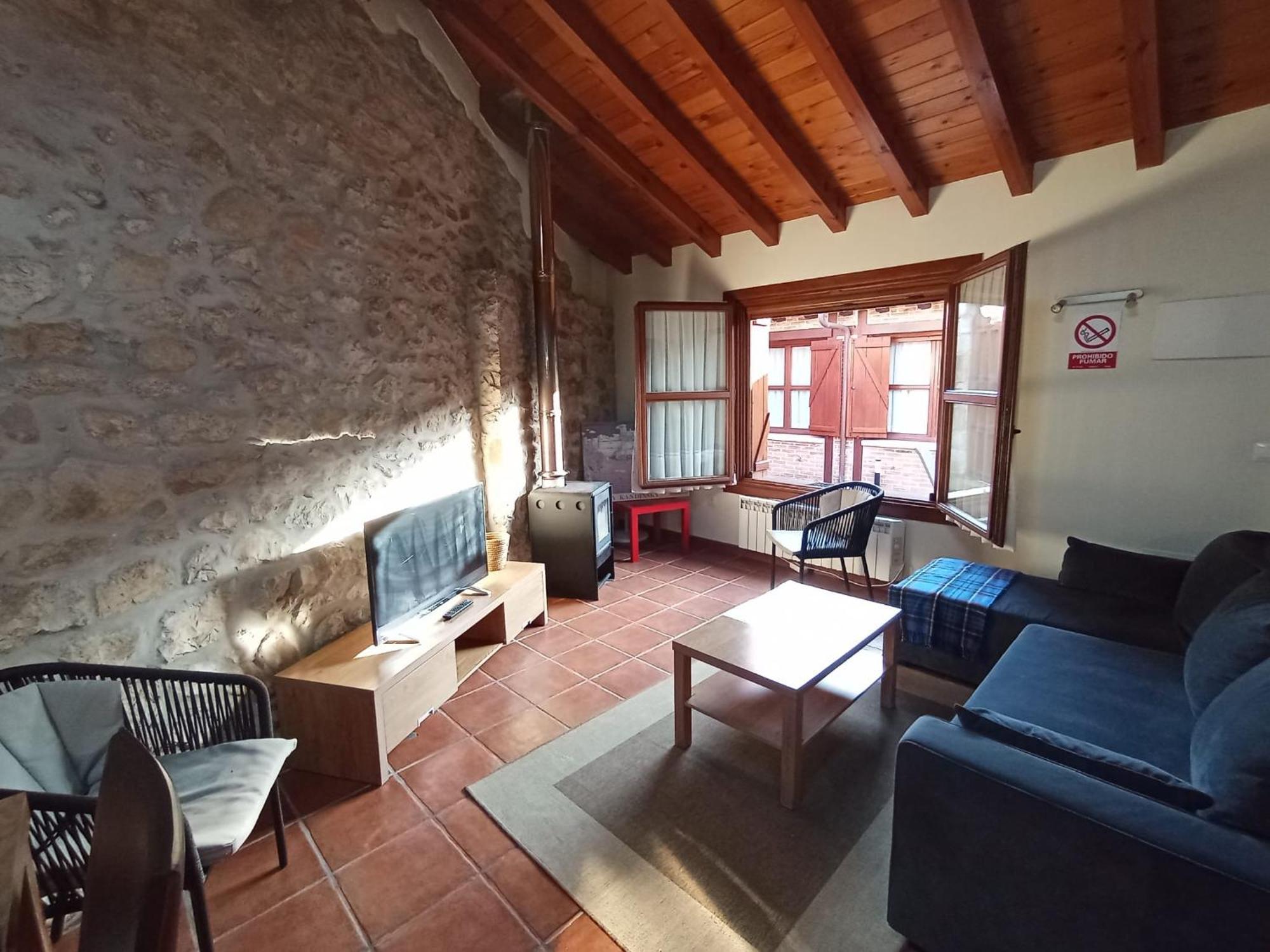 Apartamentos Las Cuadras De Estanos Muriedas Eksteriør bilde